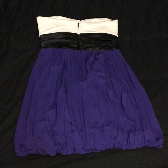 NWT 2B Bebe Strapless Dress, size small - Picture 3 of 5